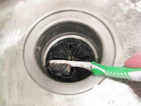 不锈钢水槽清洁妙招,清洗不锈钢水槽有妙招