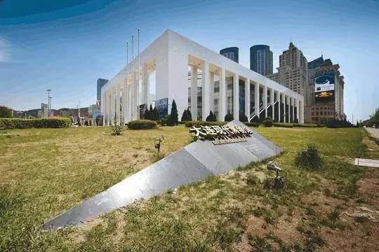 大连能成为国际知名城市吗,大连海鲜全国出名吗