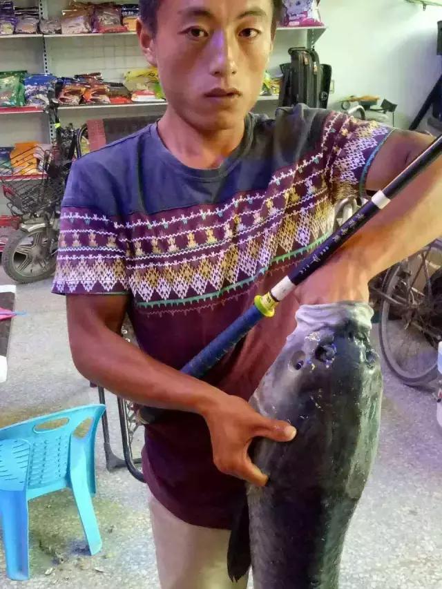 閽撻奔娓旇幏鎴樻姤,閽撻奔浜虹鎭╃埍