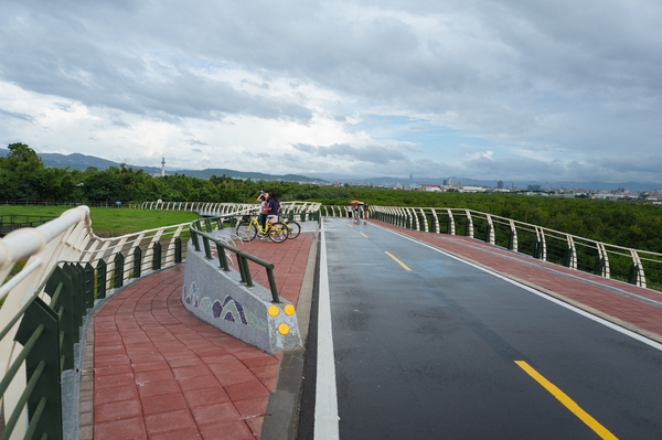 国庆七天假去哪里玩不拥挤还实惠,台湾七日超值游