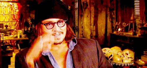 摔断女朋友的口红怎么办,弄断女朋友口红有什么后果