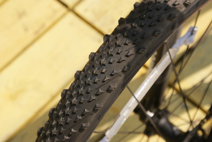 碳纤维4999,碳纤维车最便宜的车型