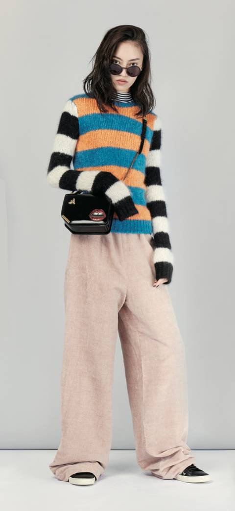 适合冬天的一衣多穿搭配,秋冬最实用必备的衣服款式