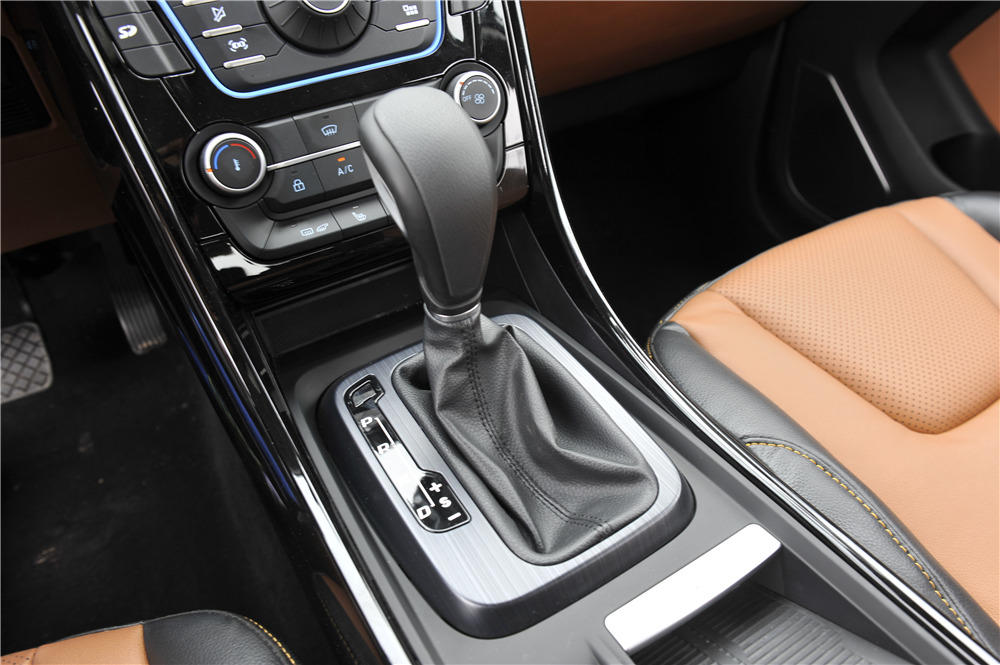 17年江铃驭胜330优点和缺点,6年的江铃驭胜