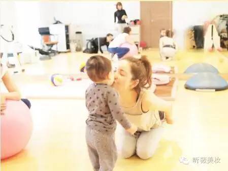 V解答丨Rinka梨花怀孕时用了这些！