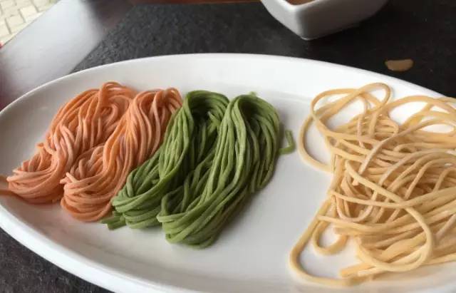 南京地铁美食的攻略,南京地铁三号线哪站美食多