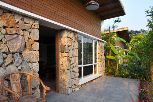 〈花开园〉顺德一间靓到“氹”一声的花园食府，赏花喂牛亲子