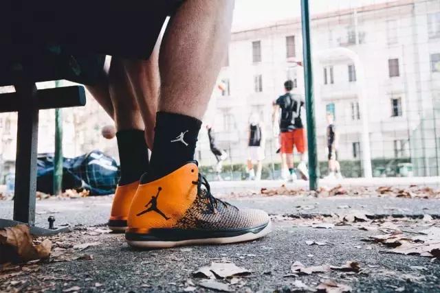 「一周星闻汇」因吹斯挺！为什么不是套装？