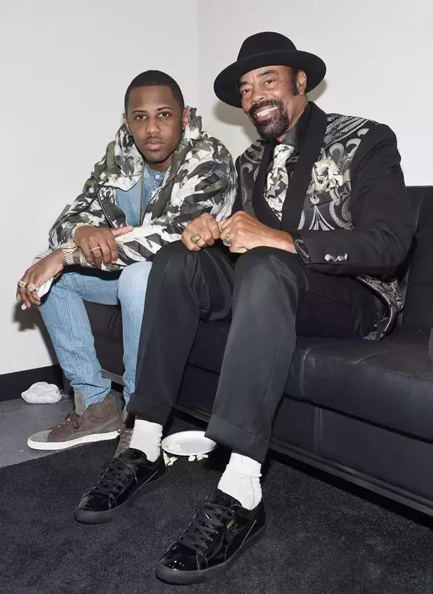 欧美高级感球鞋穿搭,明星们的球鞋穿搭