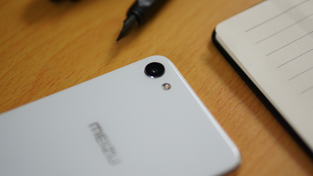 魅蓝手机u10,魅蓝u10白色