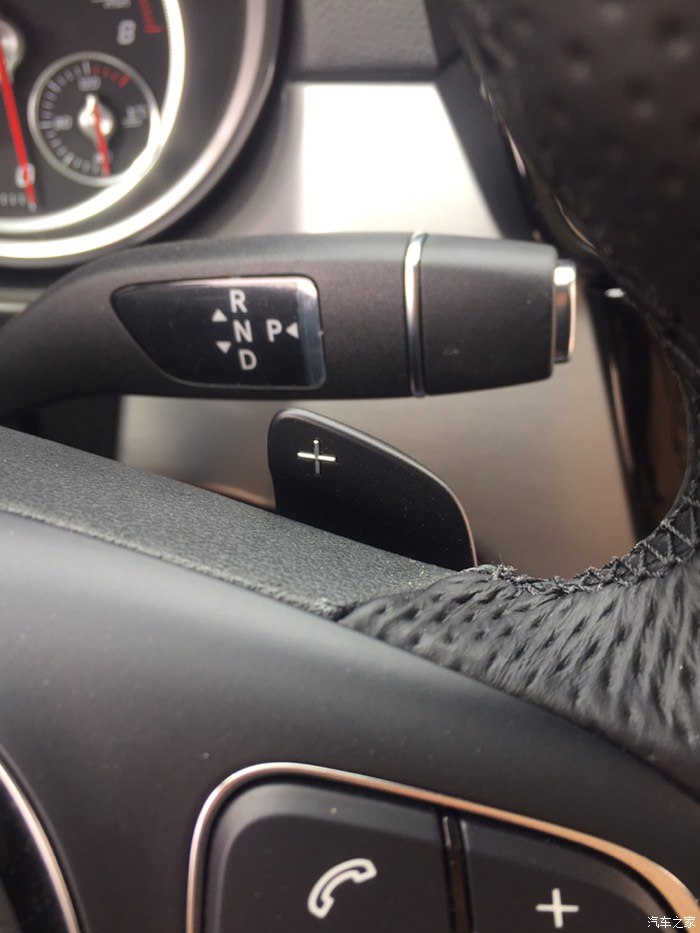 奔驰gle400运动版跑高速视频,奔驰gle400几秒破百运动模式