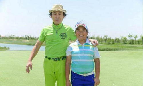 十大感动催泪继父,盘点那些继父和儿子的感人瞬间