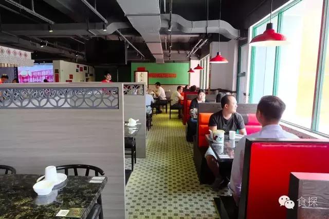 据说在福田这个Mall里面,一家店只接待一种人!