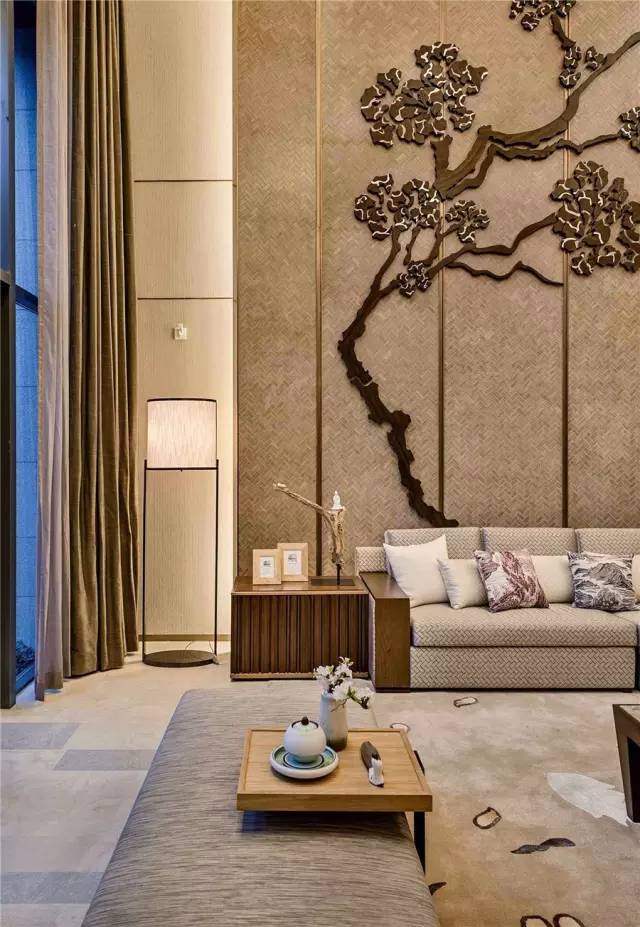 一处九间堂，梁志天、凌子达的不同演绎