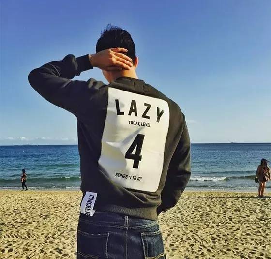 确认，香港不再是买买买的天堂...