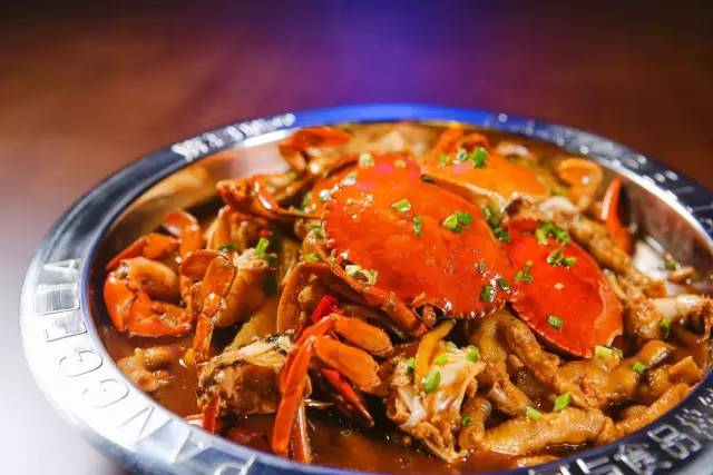 青岛利群金鼎广场营业时间,青岛利群金鼎广场美食在几楼