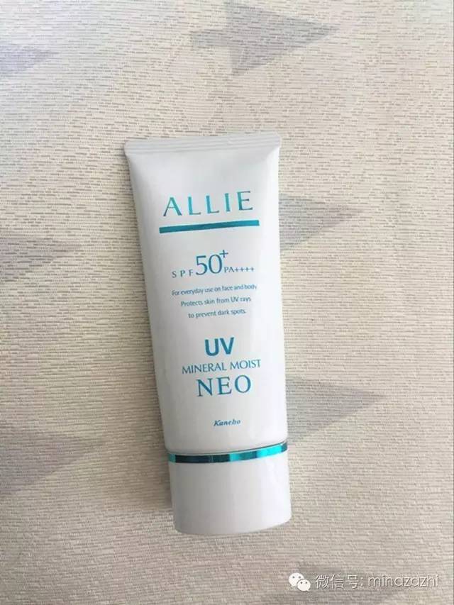 女生包里必备的迷你小物件推荐,好看又实用的小物件随身携带