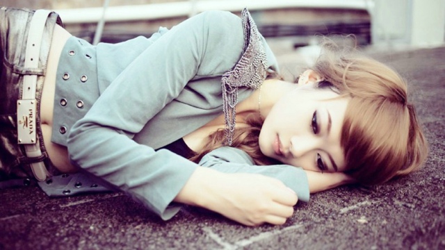 你是人生的最美，我愿意接受每一个足迹