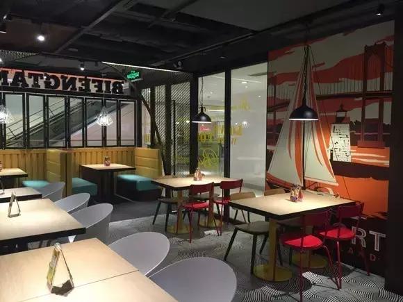 靠四个超前，避风塘开出123家餐饮直营店