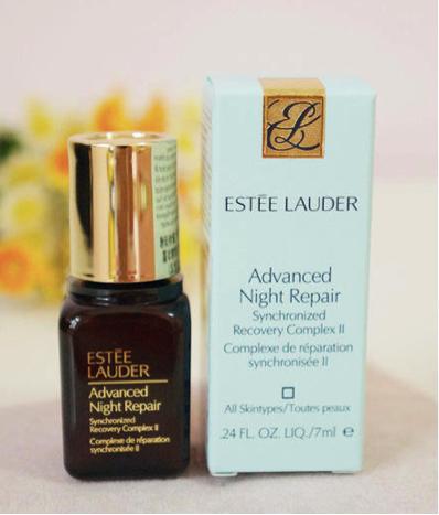 赫莲娜雅诗兰黛兰蔻精华比较,赫莲娜兰蔻和雅诗兰黛哪个好用