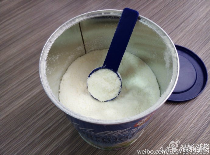 奶粉会引起宝宝脸部湿疹吗,婴儿湿疹有必要换奶粉吗