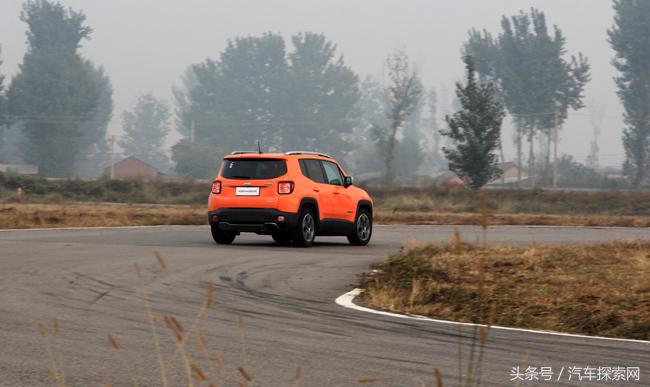 广汽菲克jeep18款自由侠,广汽菲克jeep自由侠2017价格