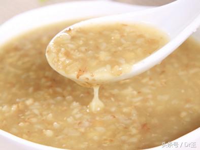 小苏打水洗湿疹有效果吗,小苏打治湿疹的最佳方法