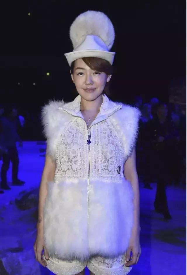 适合自己才是时髦,真正的时髦是刻在骨子里的