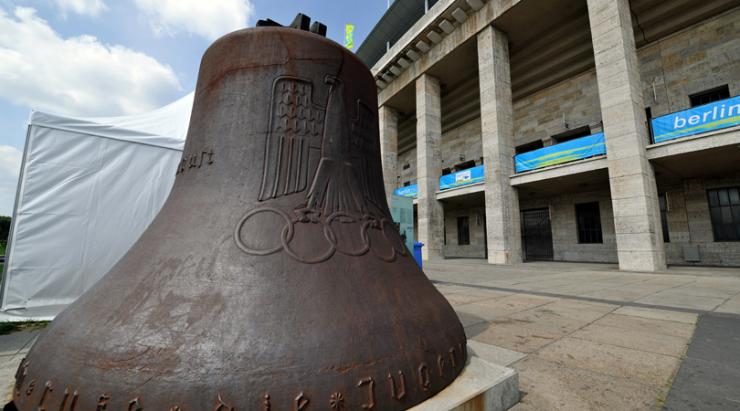 世界足球排名一览表2024,世界足球百大巨星三套阵容