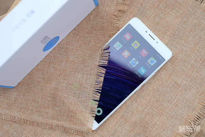 魅蓝max手机详细参数,魅蓝max边框拆解