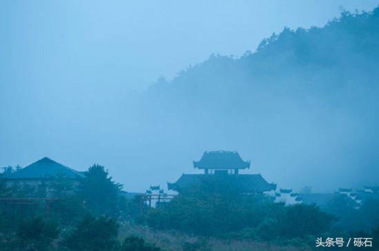 江南水乡石板路,江南水乡的古道