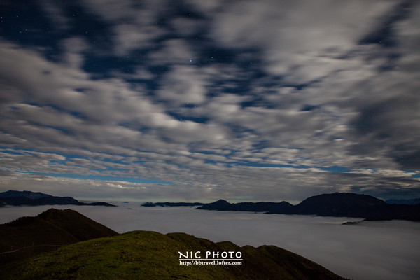 达瓦更扎与牛背山,达瓦更扎和牛背山有啥区别