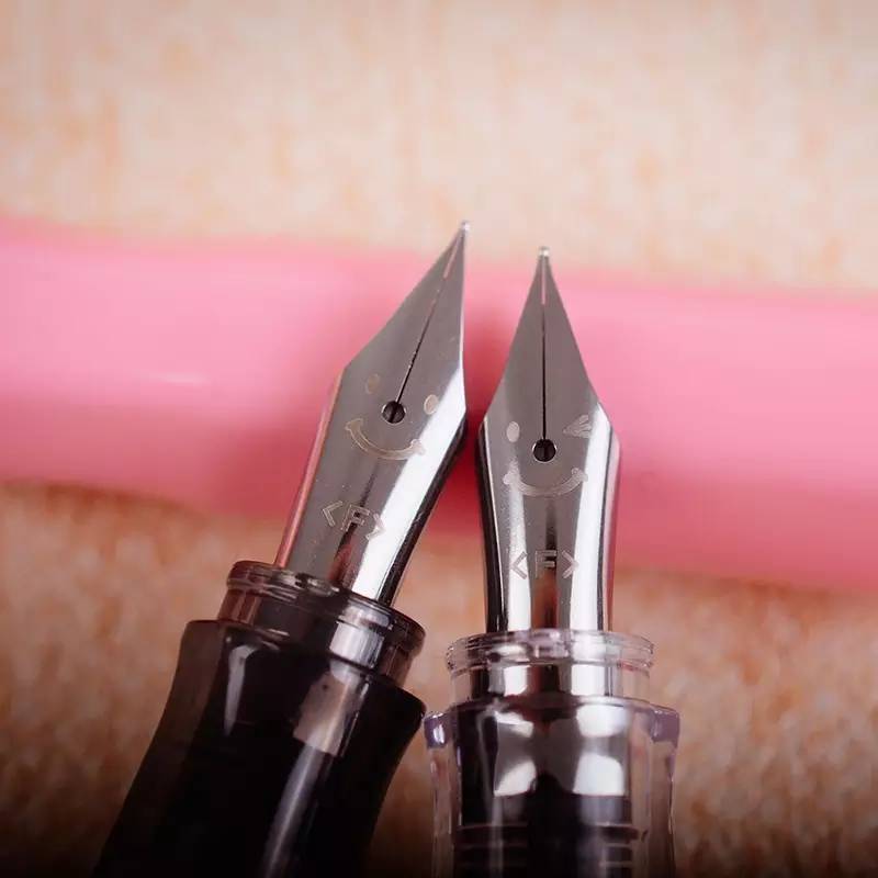 欧弟拜郭德纲为师后怎么没消息了,郭德纲怎么评论欧弟说相声