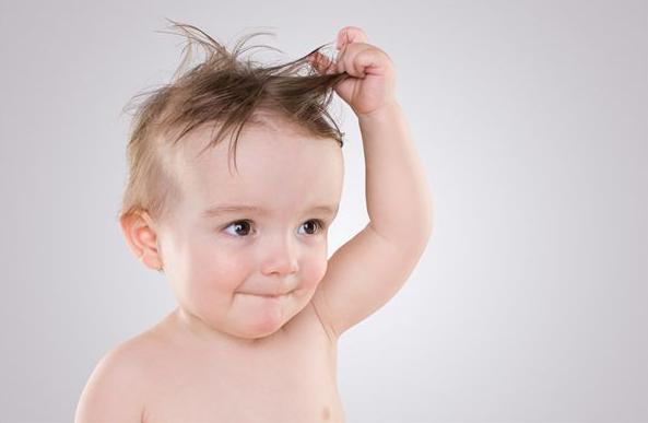 秋冬季如何给宝宝选纸尿裤,纸尿裤秋冬怎么选