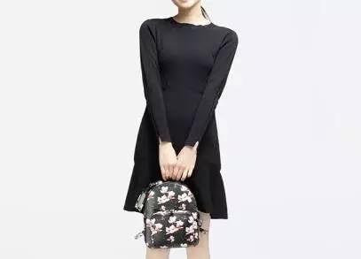 北极狐双肩包400与900元的区别,北极狐双肩包最经典