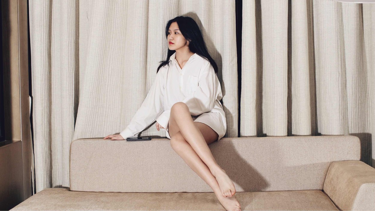 小说：四爷残疾瘫在床上，她一个女孩，却能轻而易举抱起他