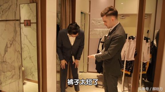 中国学生经历了外国穿搭改造之后，变化不可思议！【给力改造】