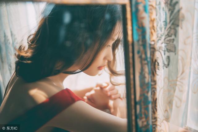 小说：她和秦少闪婚，是为了肚子里的孩子有爹地，他却想假戏真做