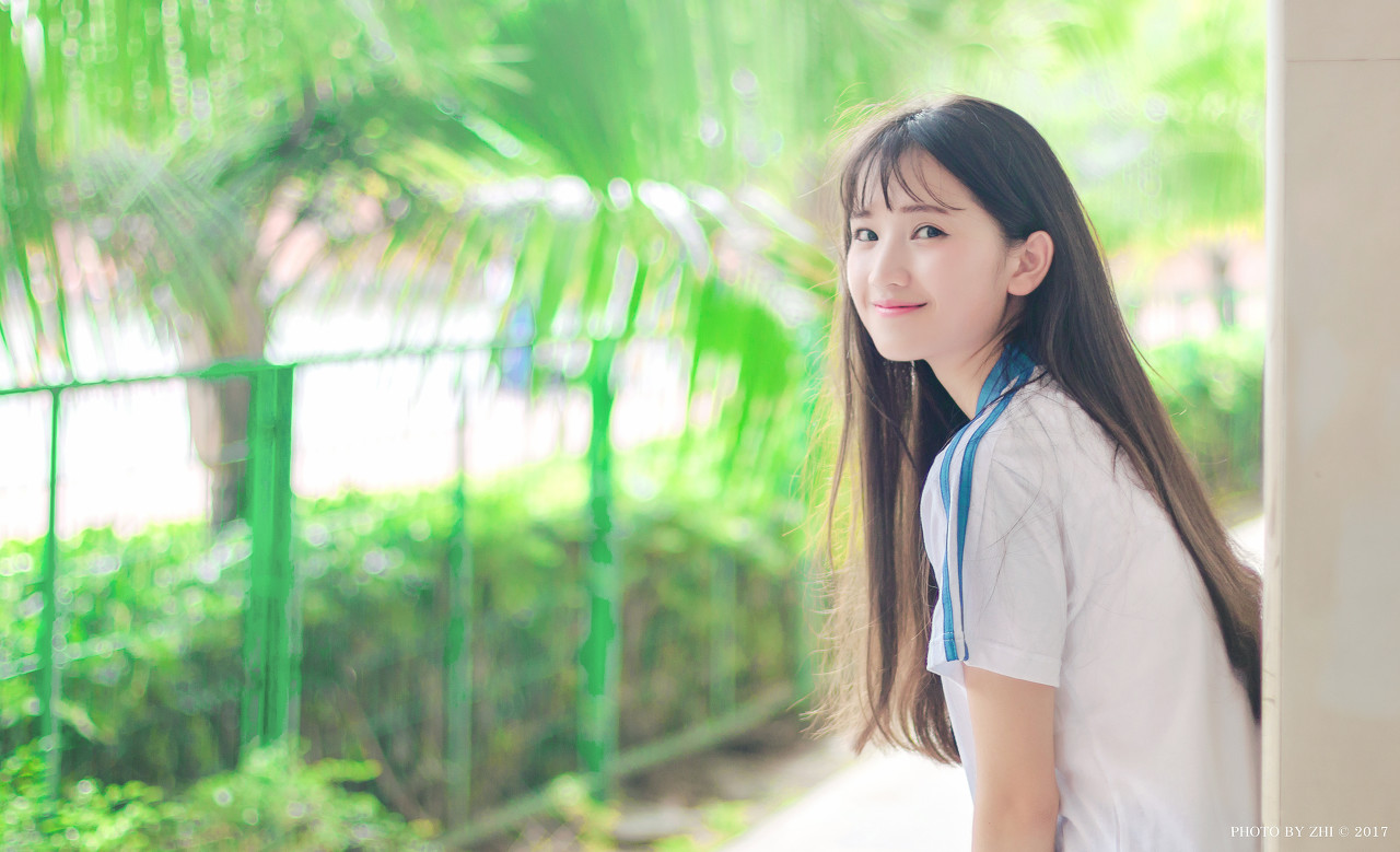 小说：穷小子逛名牌店，被女销售嘲讽买不起，他却直接砸巨款打脸