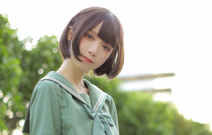 小说:你只顾看她靓丽的脸,好听的话,却忽略了插向你的刀和算计