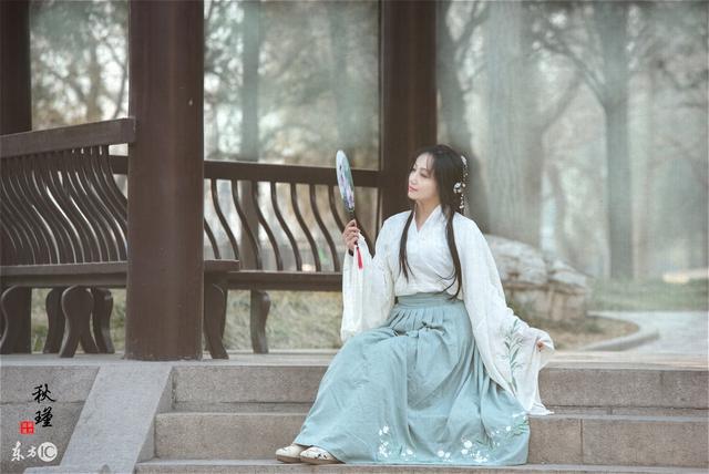 她穿越成婴儿被抛弃,小说他穿越成为婴儿