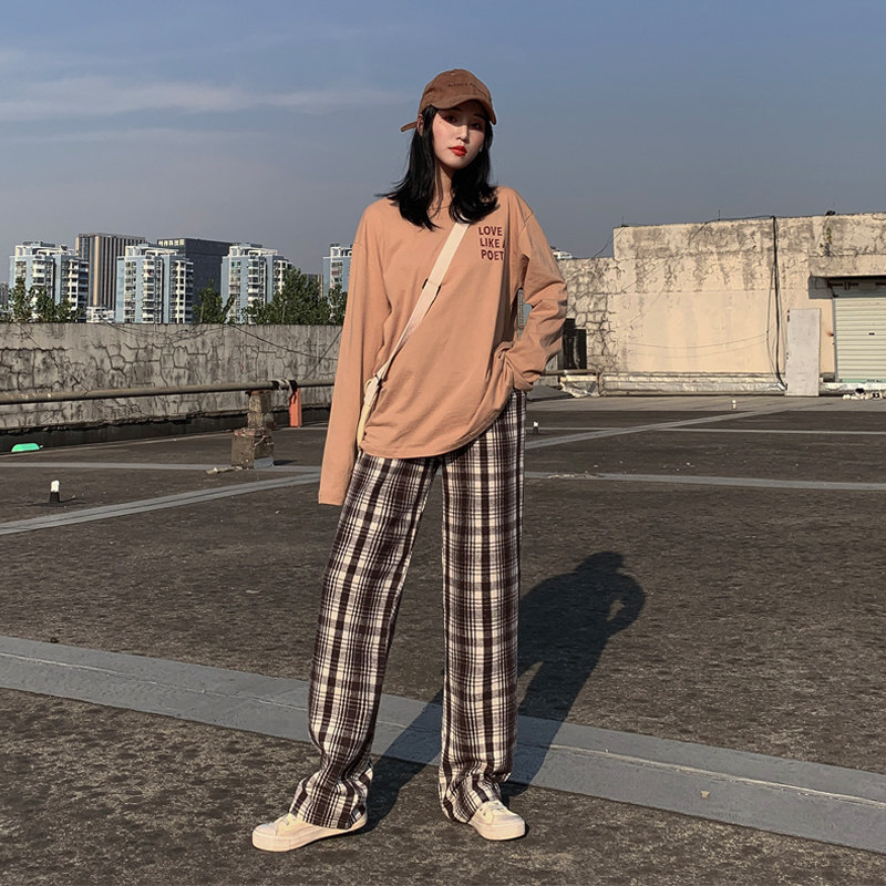 比裙子还要好看的裤子套装,流行款格子裤怎么搭配