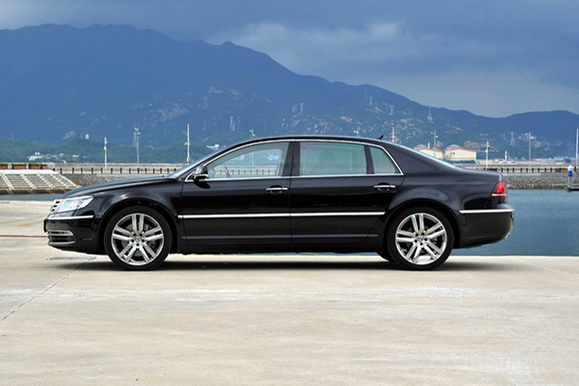 2011辉腾3.6试驾,大众百万低调豪车辉腾试驾