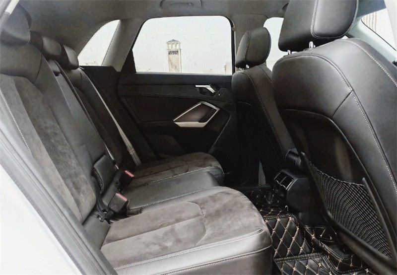 奥迪q3超级试驾,奥迪q3空间体验