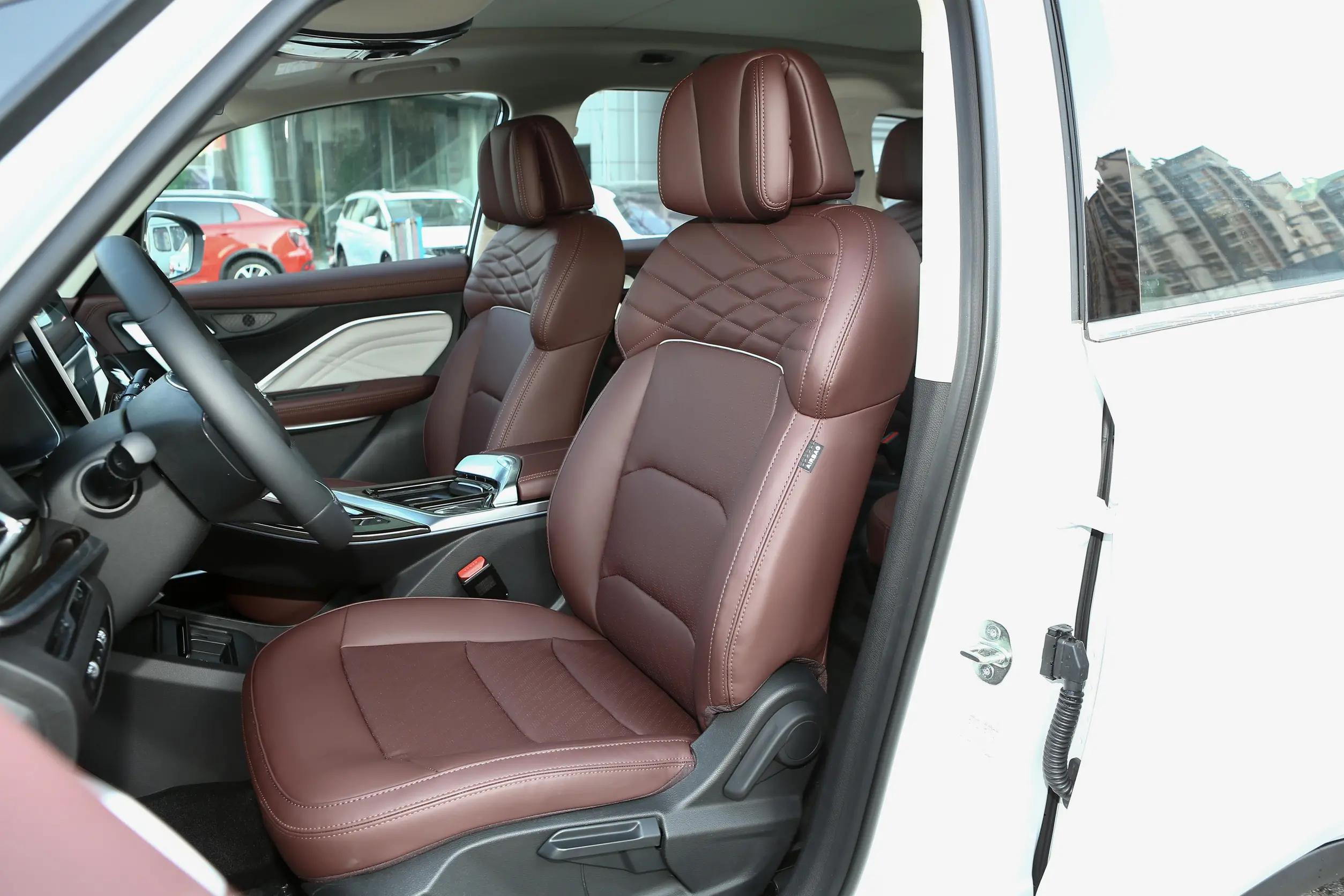 新吉利嘉际mpv最新售价,1.8t吉利嘉际6座现车