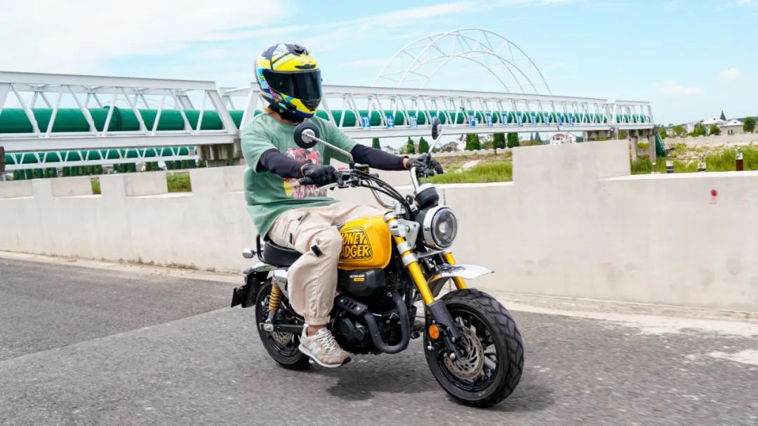 银钢mini150蜜獾和金城小猴子,银钢mini150跟银钢蜜獾150