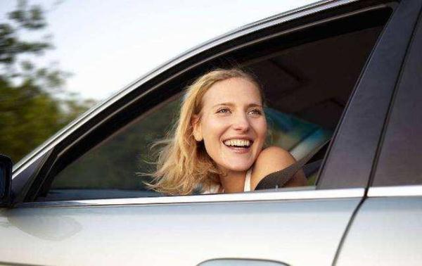 夏天开车注意事项及安全隐患素材,夏天开车7大注意事项