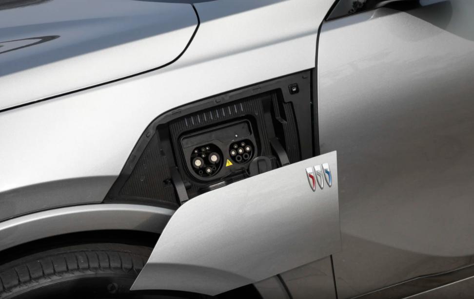 别克全新纯电车上市,定位中大型SUV,20.89万起享545公里续航