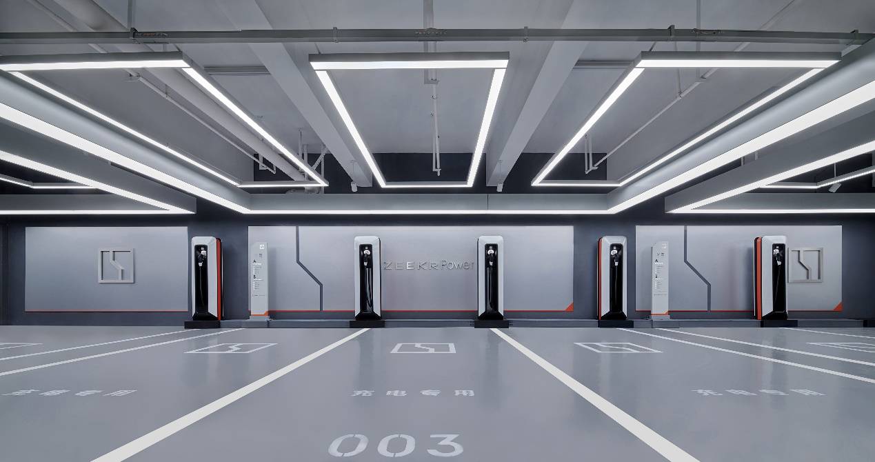 爱琴海极氪,上海爱琴海购物中心开张