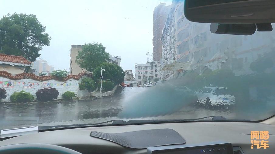 冬季开车开暖风一定要关闭ac,冬季开暖风关闭ac键节省油耗